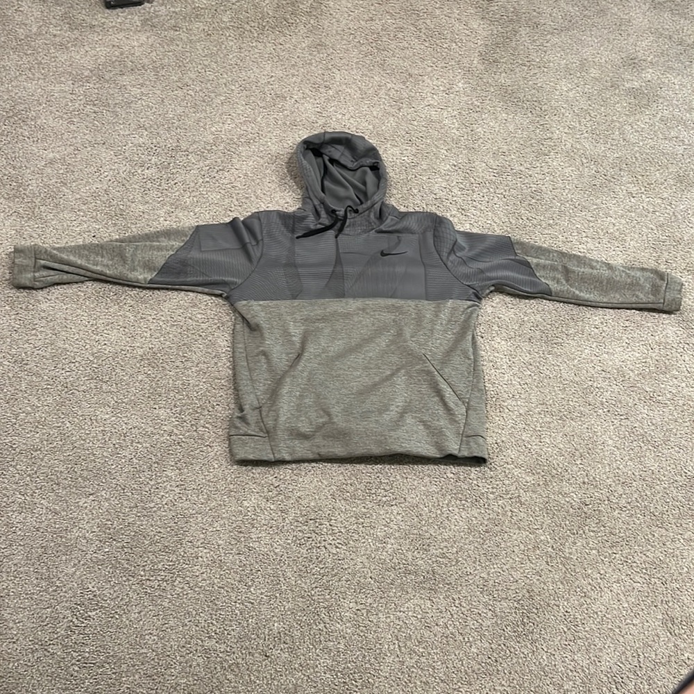 XL Gray Nike hoodie New condition no stains